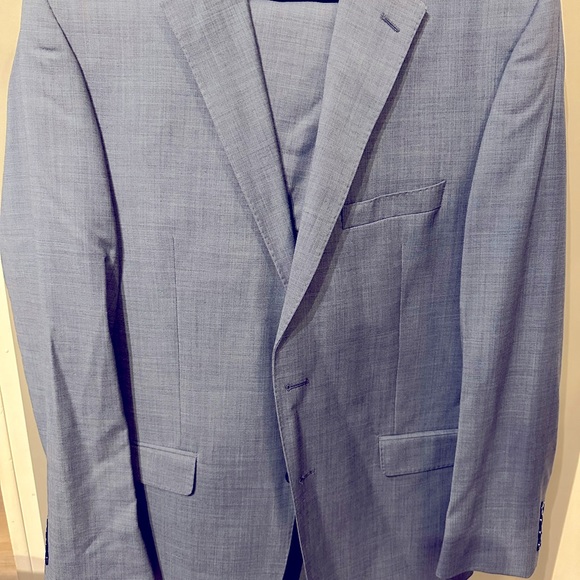 2 pieces suit Calvin klein. Color: blue. Size 40R pant: 34R - Picture 3 of 3